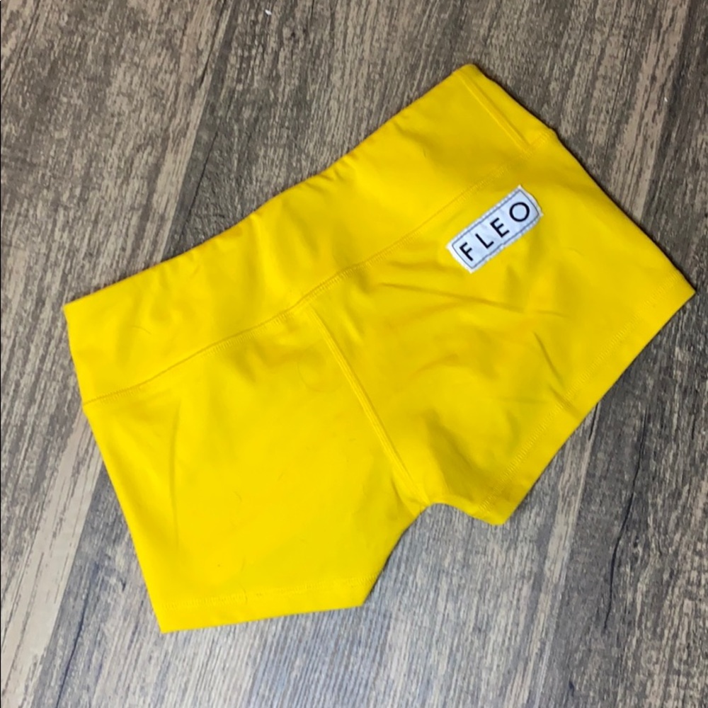 Fleo shorts